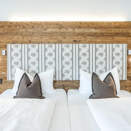 Hotel Garni Schellenberg Oberstdorf Buitenkant foto