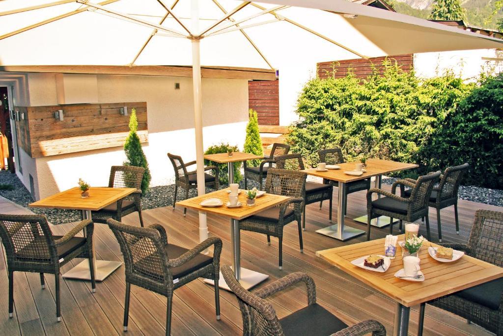 Hotel Garni Schellenberg 4*